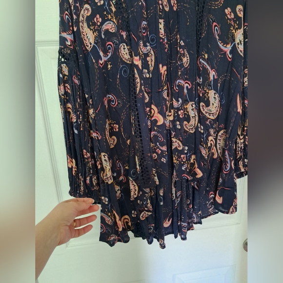 Rare Free People Just The Two of Us Tunic Blue Paisley Crotchet Mini - Picture 9 of 16